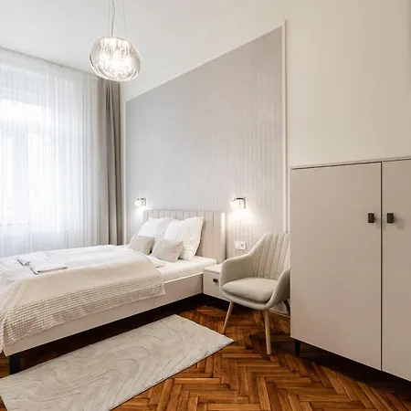 Astra Lux Bp Apartment Budapest Exterior photo
